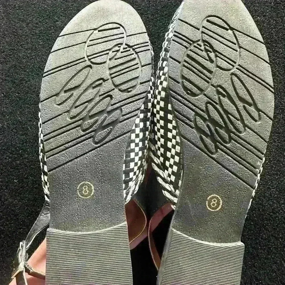 Salt + Umber Women's Slip-On Woven Flats - Stylish Black and White Design - Picture 3 of 3